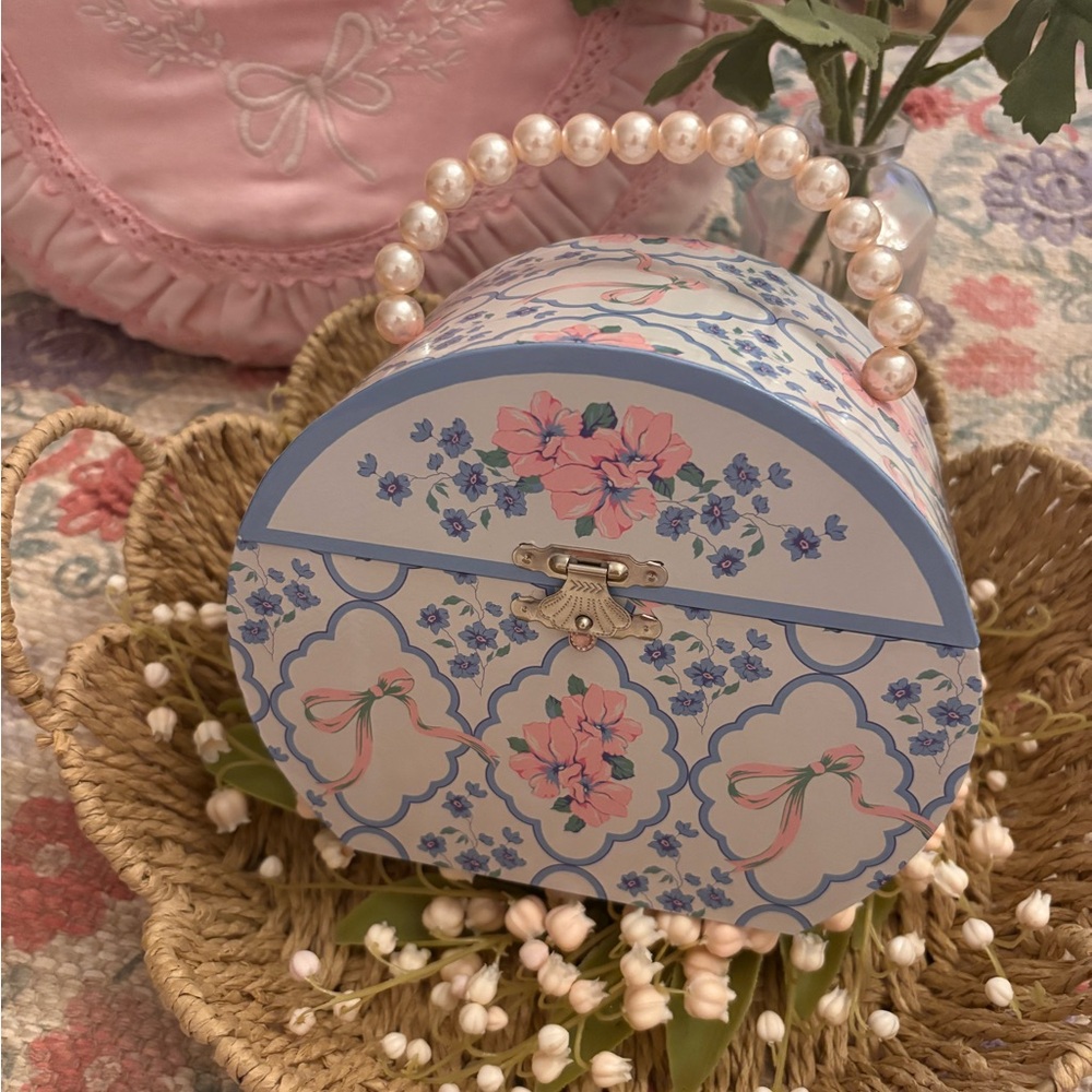 Unique Vintage Blue Floral Pearl Handle jewelry box